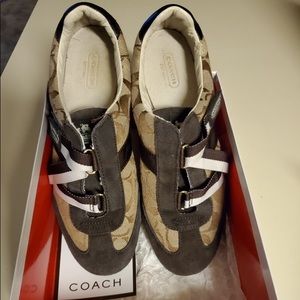 Coach Tan & Brown Kylie Signature Sneakers